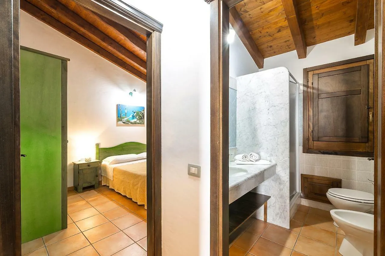 Casa Anna Villa Santa Maria Navarrese 0*,